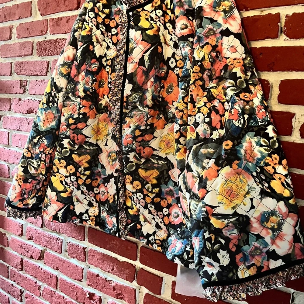 Floral quilted jacket - Picture 3 of 5
